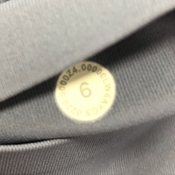 Lululemon Mauve Cropped Leggings - Picture 9 of 9